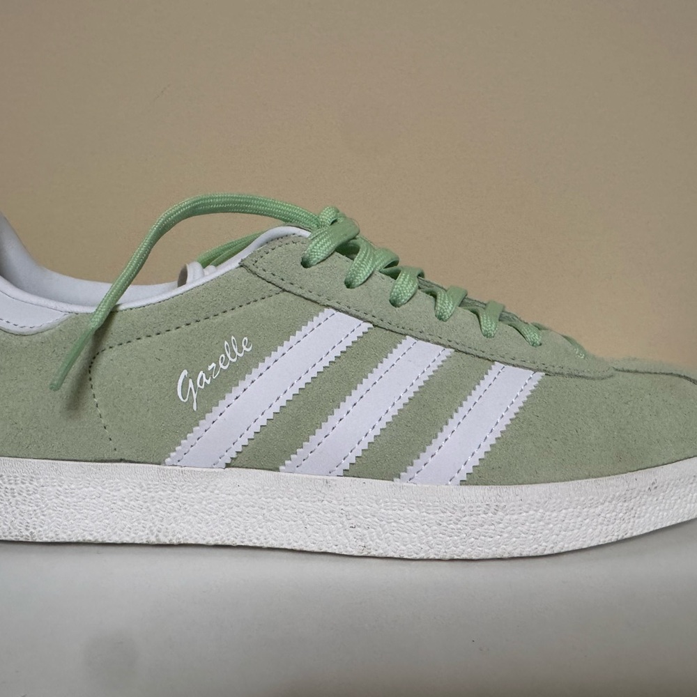 NEW adidas Gazelle Green and White Sneakers - Picture 4 of 6